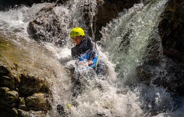 Action im Wildbach Action im Wildbach