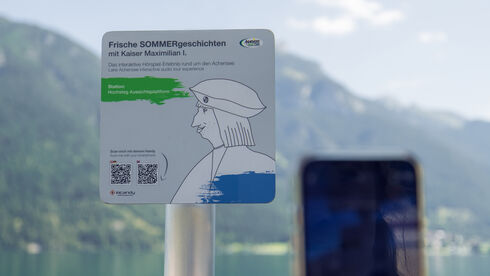 kaiser-max-hoerspiel-achensee-schild.jpg