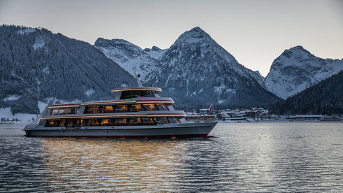 achensee-schiff-winter-1.jpg