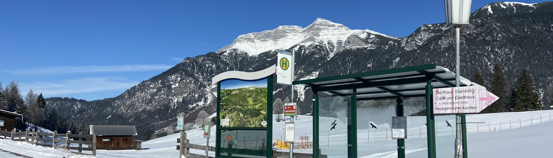 Bus stop in Steinberg am Rofan A bus stop in Steinberg am Rofan in winter.