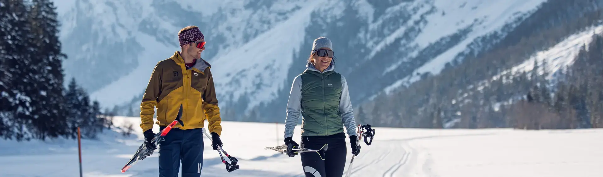 Langlaufen im Falzthurntal Winterbegeisterte nutzen das sonnige Wetter für eine Langlaufrunde in das Falzthurntal.