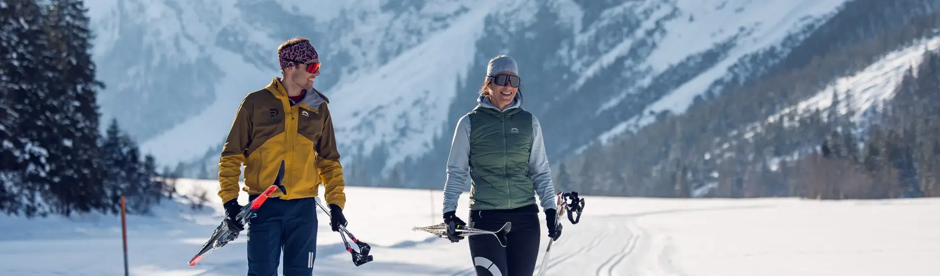 Cross-country skiing in the Falzthurntal Cross-country skiing is an excellent way to enjoy the great outdoors on a sunny winter day.
