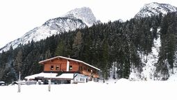 Alpengasthaus Falzturn - located on the Falzthurn-Gramai cross-country ski trail