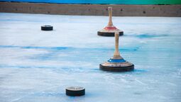 Eisstockschießen - ein beliebter Sport in den Alpen