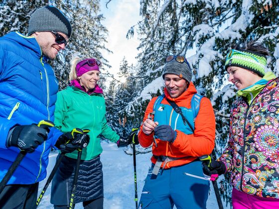 Von der Schneeschuhtour in die Wellness-Oase